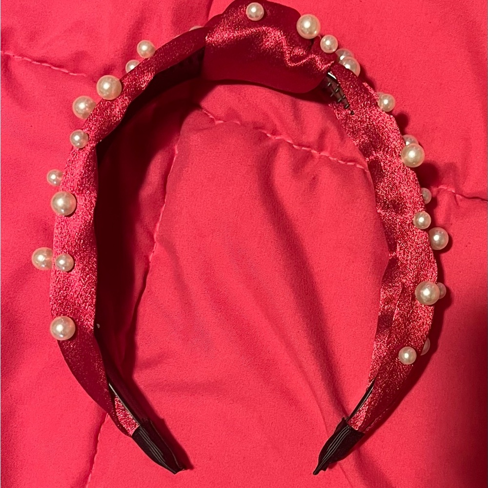 Elegant Pink Pearl-Embellished Headband